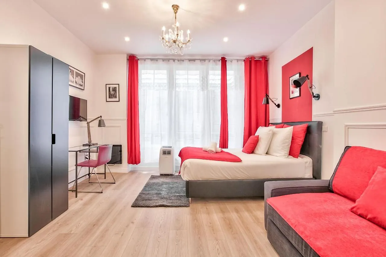 Urban Flat 55 - Atelier Marilyn Monroe * Paris